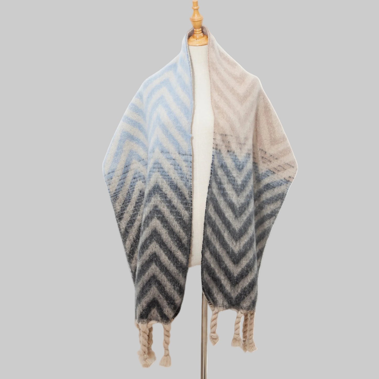 Loraine | Varm Halsduk Med Sicksackmönster