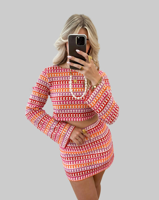 Noraya | Tvådelat set med kort topp och minikjol med hög midja