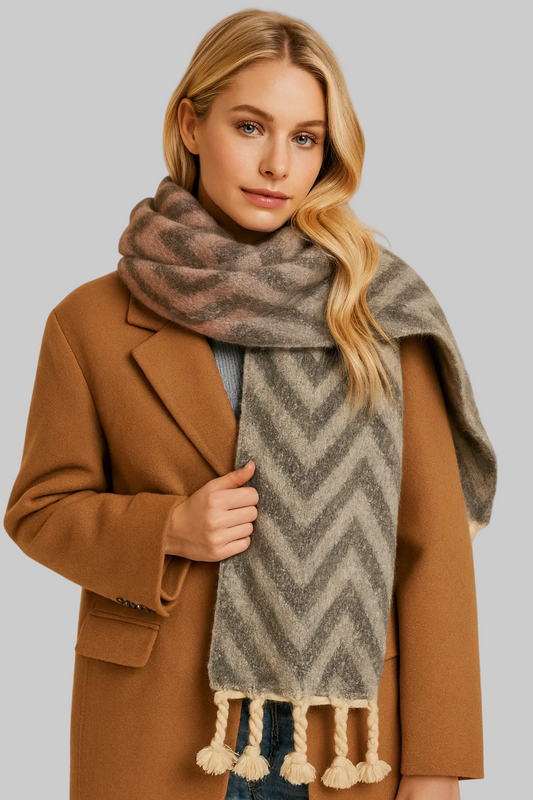 Loraine | Varm Halsduk Med Sicksackmönster