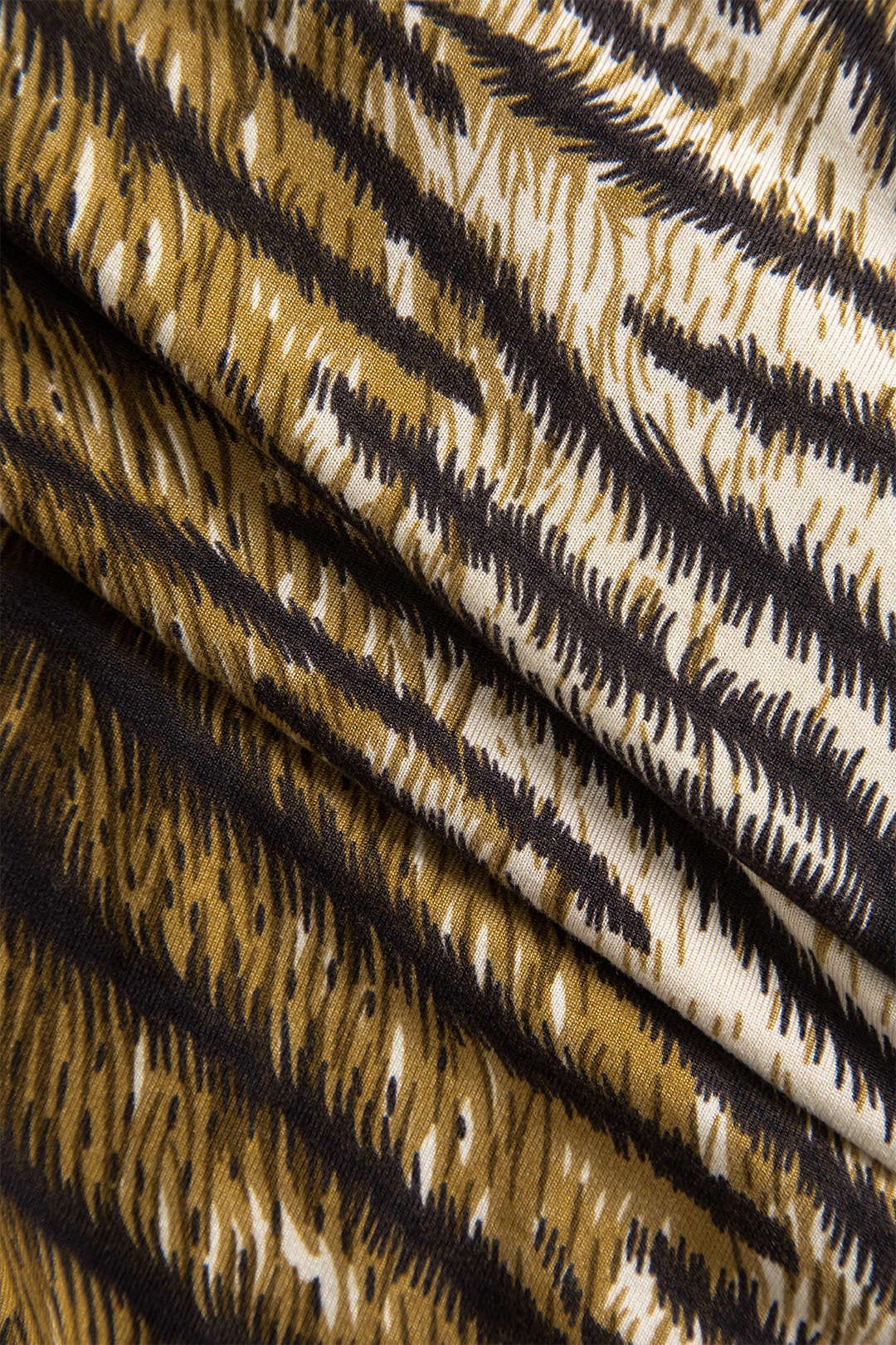 Vandela | Elegant Leopardmönstrad Midiklänning Vild Snygg