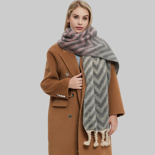 Loraine | Varm Halsduk Med Sicksackmönster