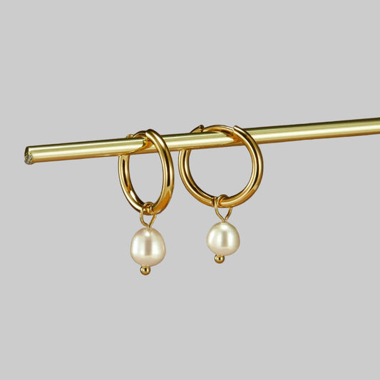 Selyna | Eleganta Pärlörhängen